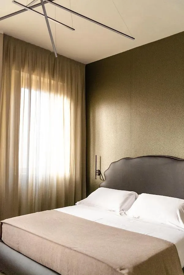 Aparthotel Bob W Ticinese Milán